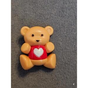 Avon Teddy Bear Pin / Valentines Day